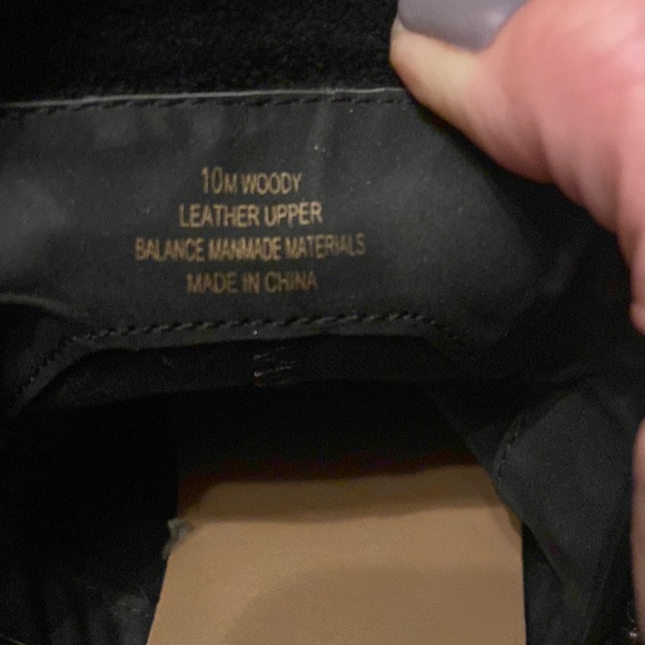 Crown Vintage Woody Black Leather Ankle Bootie - Picture 9 of 10